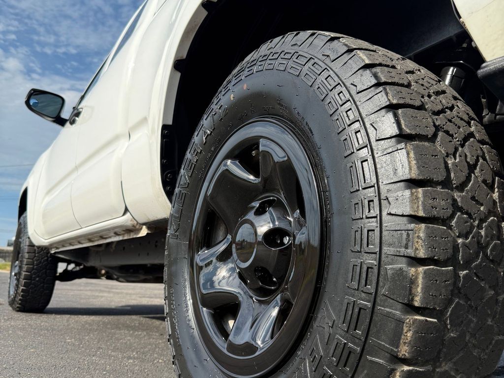 Used Car 2021 Toyota Tacoma  Sr For Sale Under $20,000 In Pleasanton, Texas