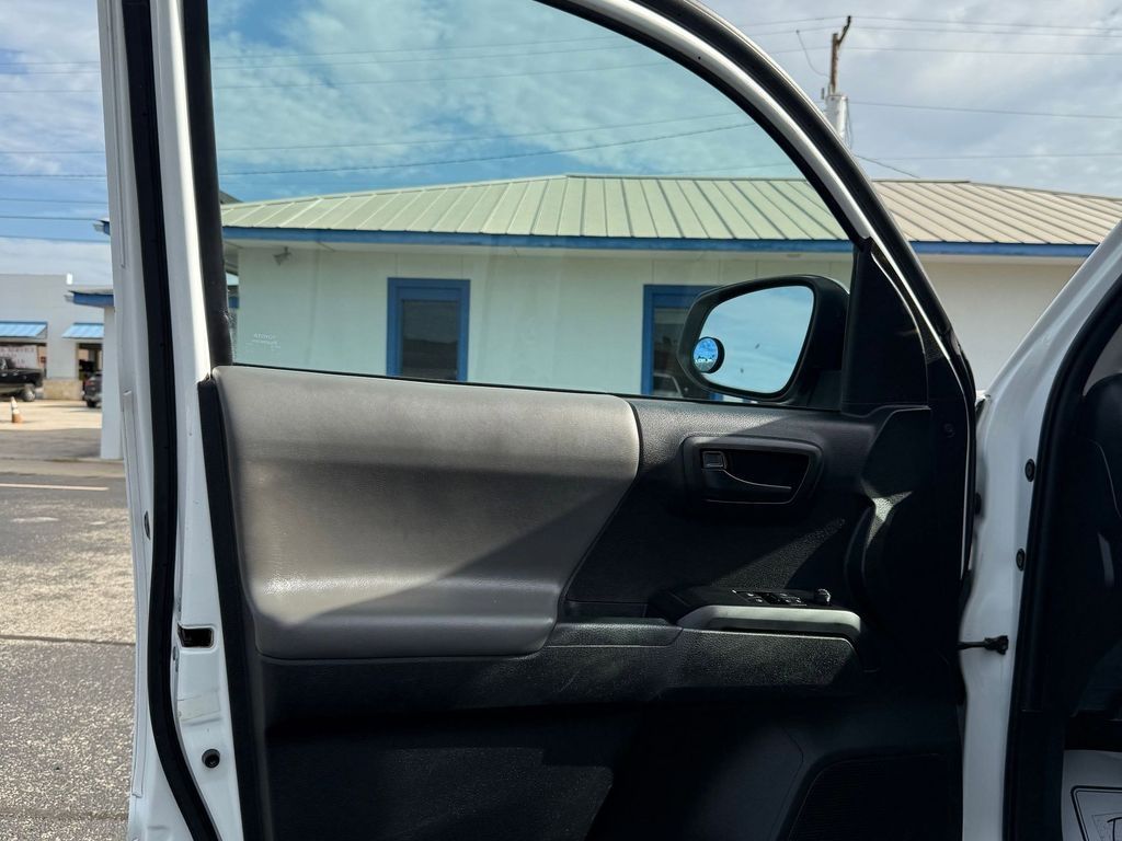 Used Car 2021 Toyota Tacoma  Sr For Sale Under $20,000 In Pleasanton, Texas