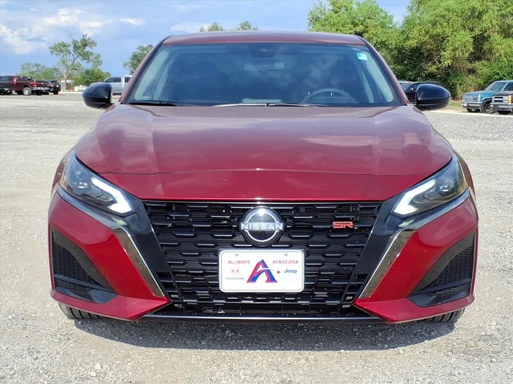 Used Car 2025 Nissan Altima  Sr For Sale Under $30,000 In Pleasanton, Texas