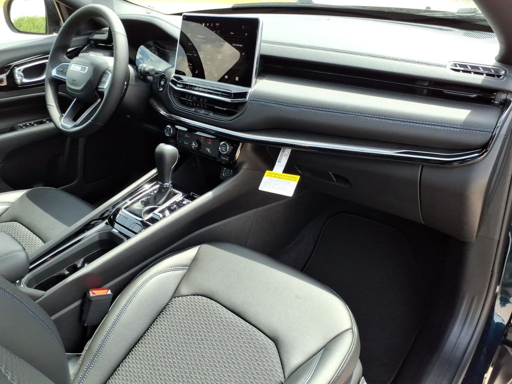 New Car 2025 Jeep Grand Cherokee  Altitude X For Sale Under $50,000 In Pleasanton, Texas