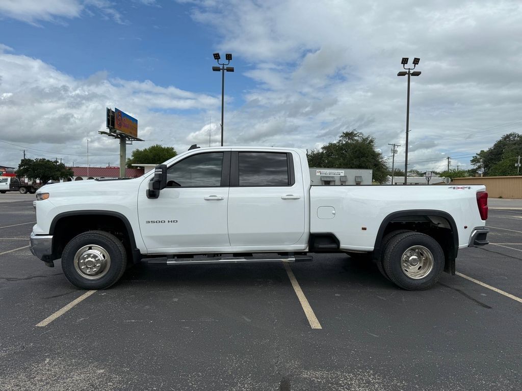 Used Car 2024 Chevrolet Silverado  Lt For Sale Under $60,000 In Pleasanton, Texas