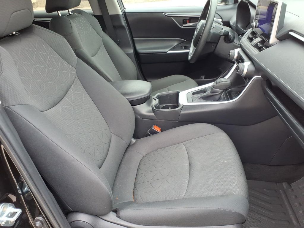 Used Car 2024 Toyota Rav4  Xle For Sale Under $30,000 In Pleasanton, Texas