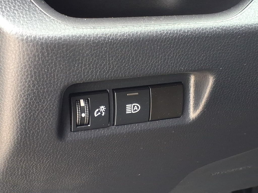 Used Car 2024 Toyota Rav4  Xle For Sale Under $30,000 In Pleasanton, Texas