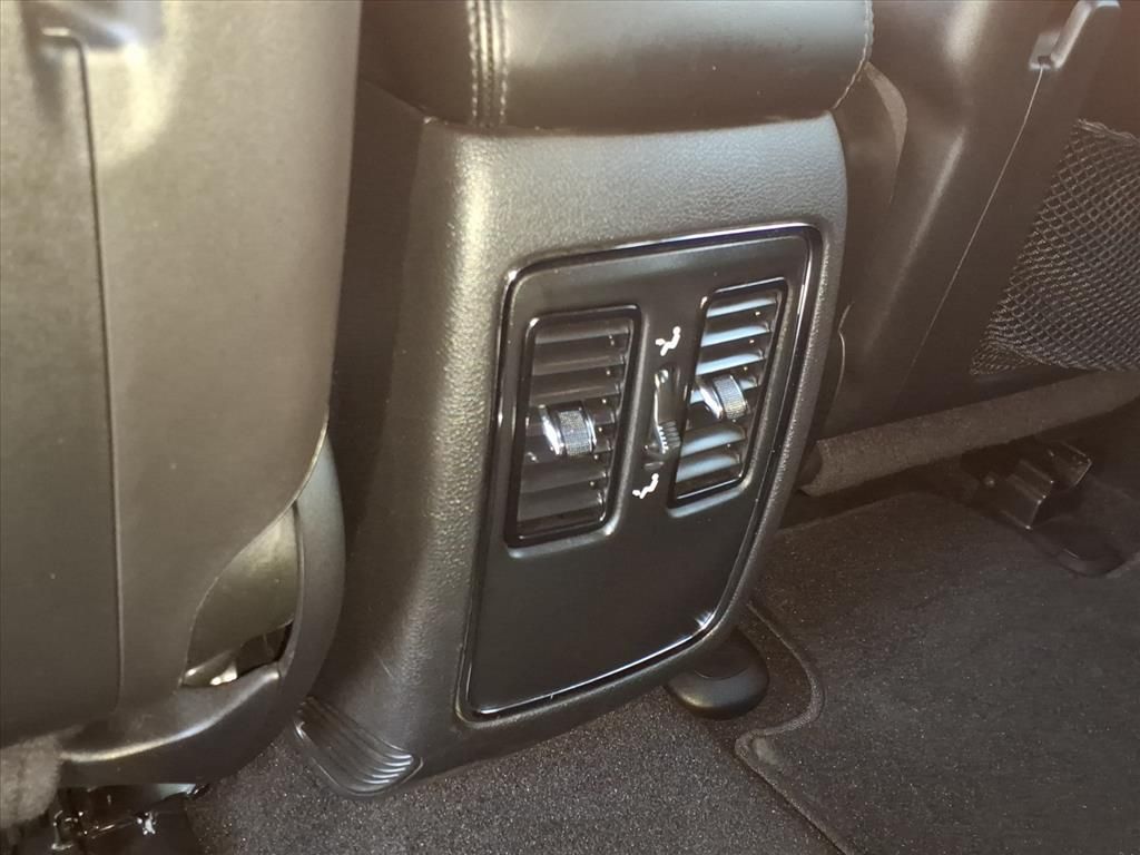 Used Car 2021 Jeep Grand Cherokee  Laredo E For Sale Under $25,000 In Pleasanton, Texas