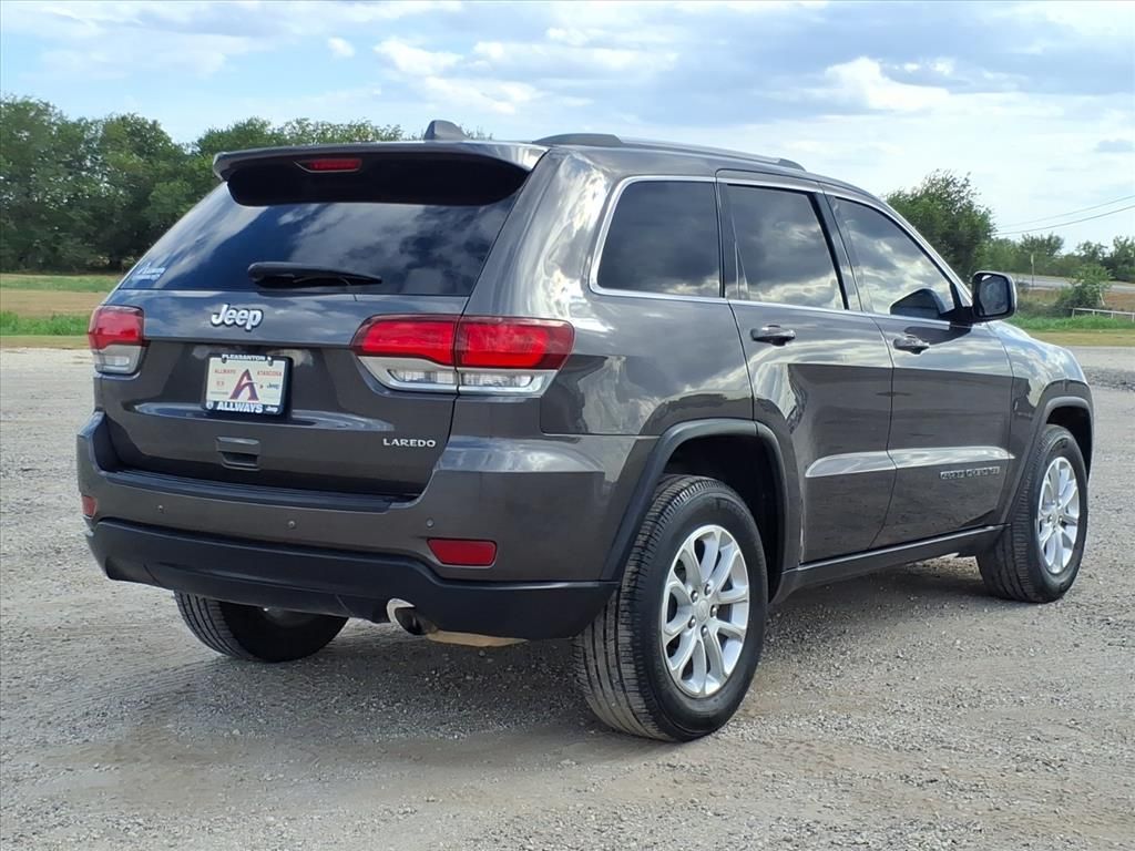 Used Car 2021 Jeep Grand Cherokee  Laredo E For Sale Under $25,000 In Pleasanton, Texas