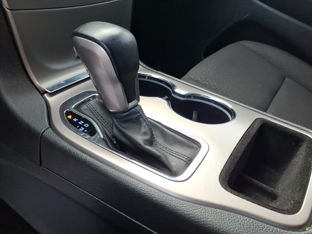 Used Car 2021 Jeep Grand Cherokee  Laredo E For Sale Under $25,000 In Pleasanton, Texas