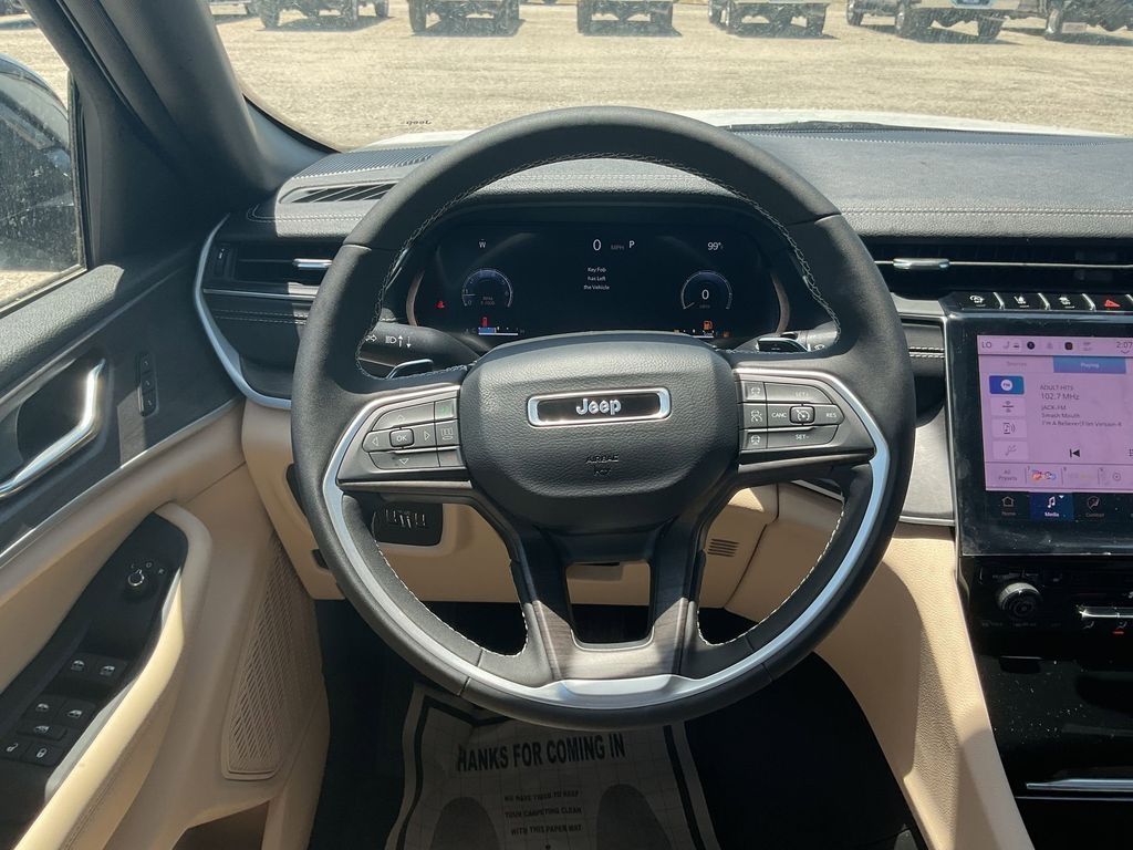 New Car 2025 Jeep Grand Cherokee  Limited For Sale Under $50,000 In Pleasanton, Texas