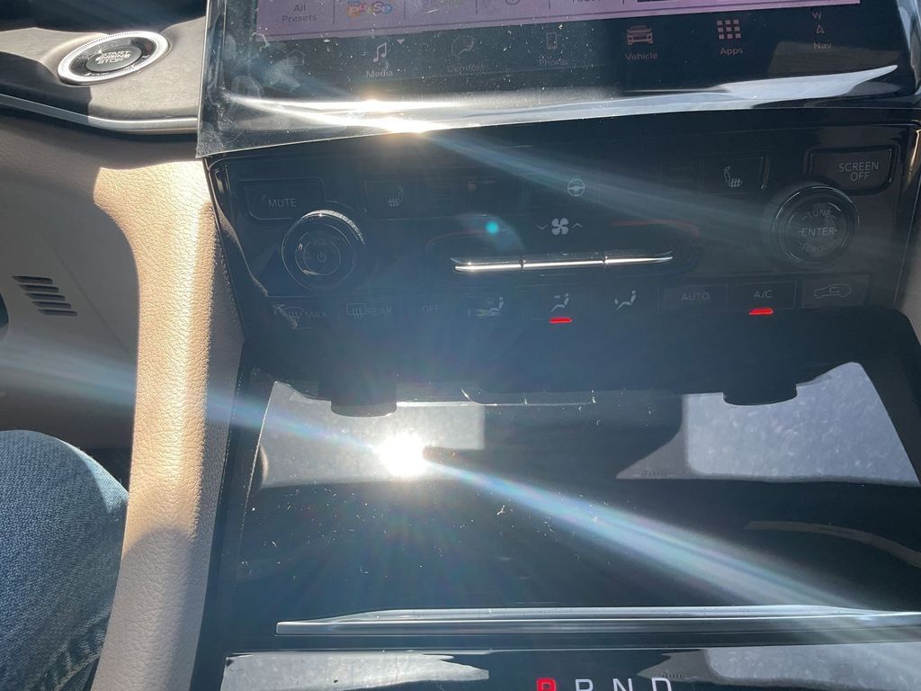 New Car 2025 Jeep Grand Cherokee  Limited For Sale Under $50,000 In Pleasanton, Texas