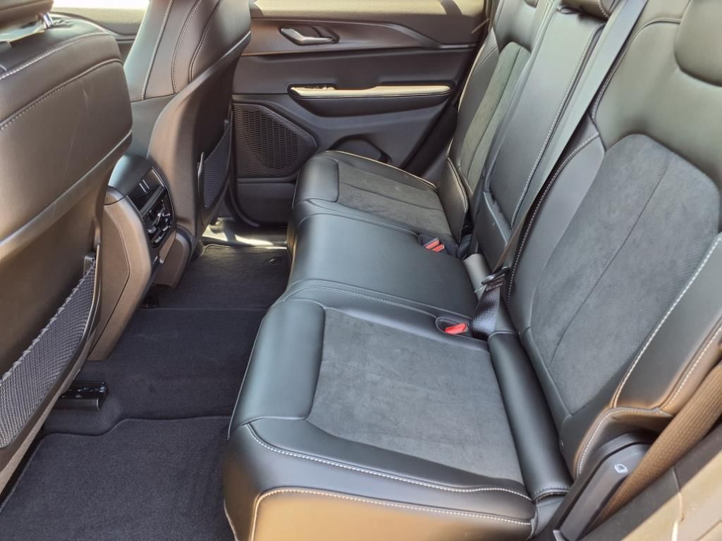 New Car 2025 Jeep Grand Cherokee  Altitude X For Sale Under $50,000 In Pleasanton, Texas