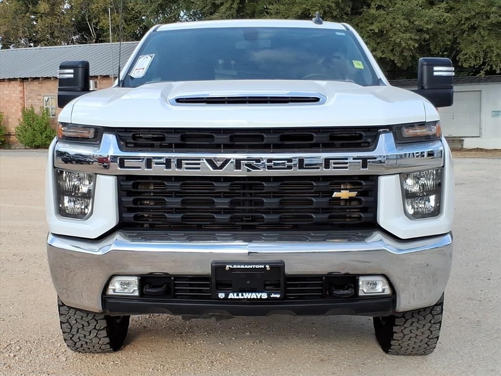 Used Car 2022 Chevrolet Silverado  Lt For Sale Under $50,000 In Pleasanton, Texas