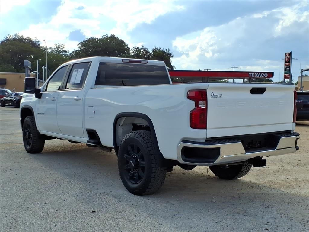 Used Car 2022 Chevrolet Silverado  Lt For Sale Under $50,000 In Pleasanton, Texas