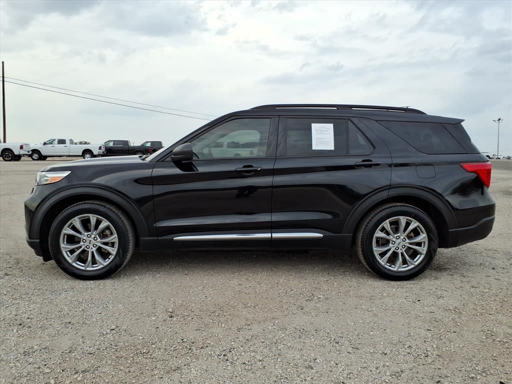 Used Car 2022 Ford Explorer  Xlt For Sale Under $30,000 In Pleasanton, Texas