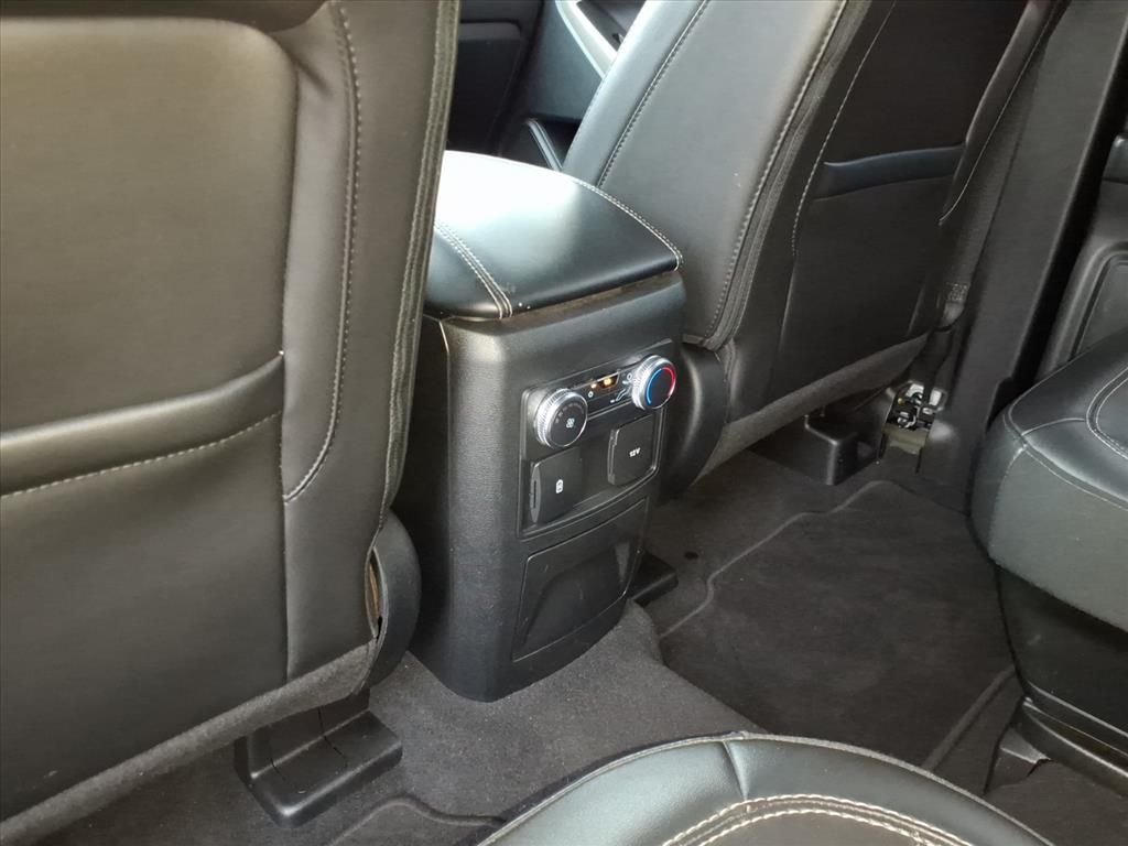 Used Car 2022 Ford Explorer  Xlt For Sale Under $30,000 In Pleasanton, Texas