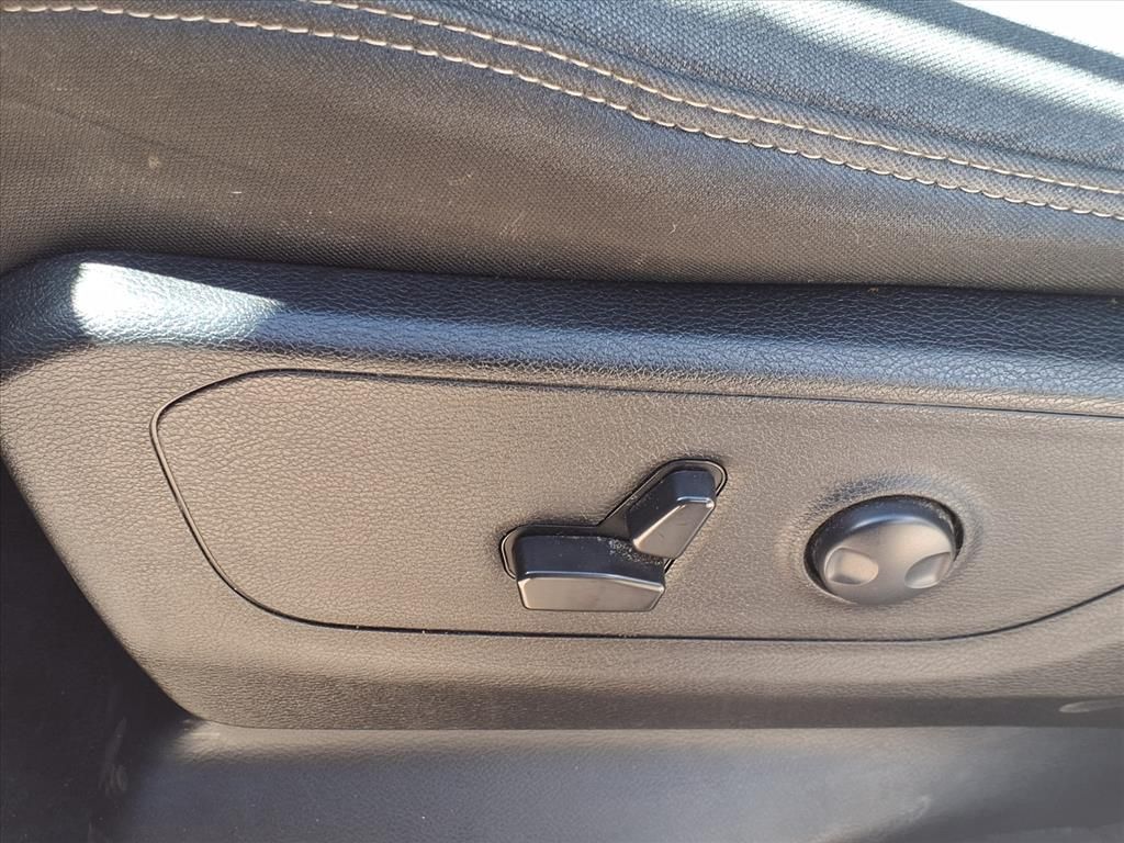 Used Car 2022 Ram 1500  Big Horn For Sale Under $35,000 In Pleasanton, Texas