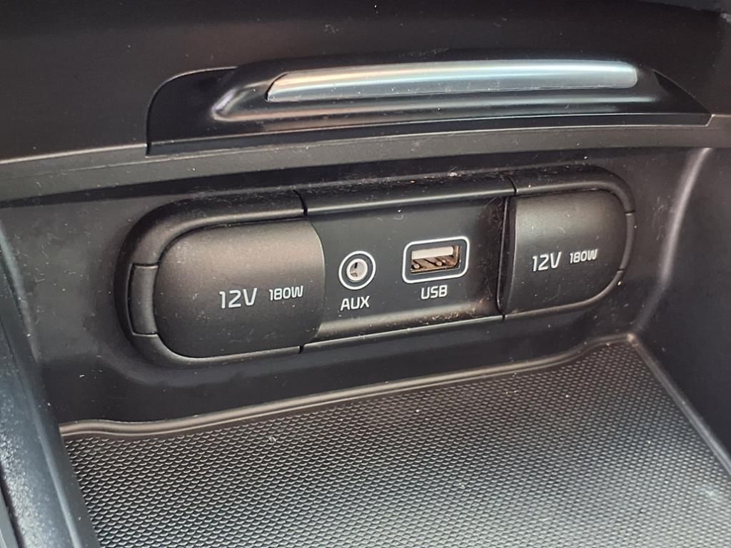 Used Car 2020 Kia Optima  Se For Sale Under $20,000 In Pleasanton, Texas