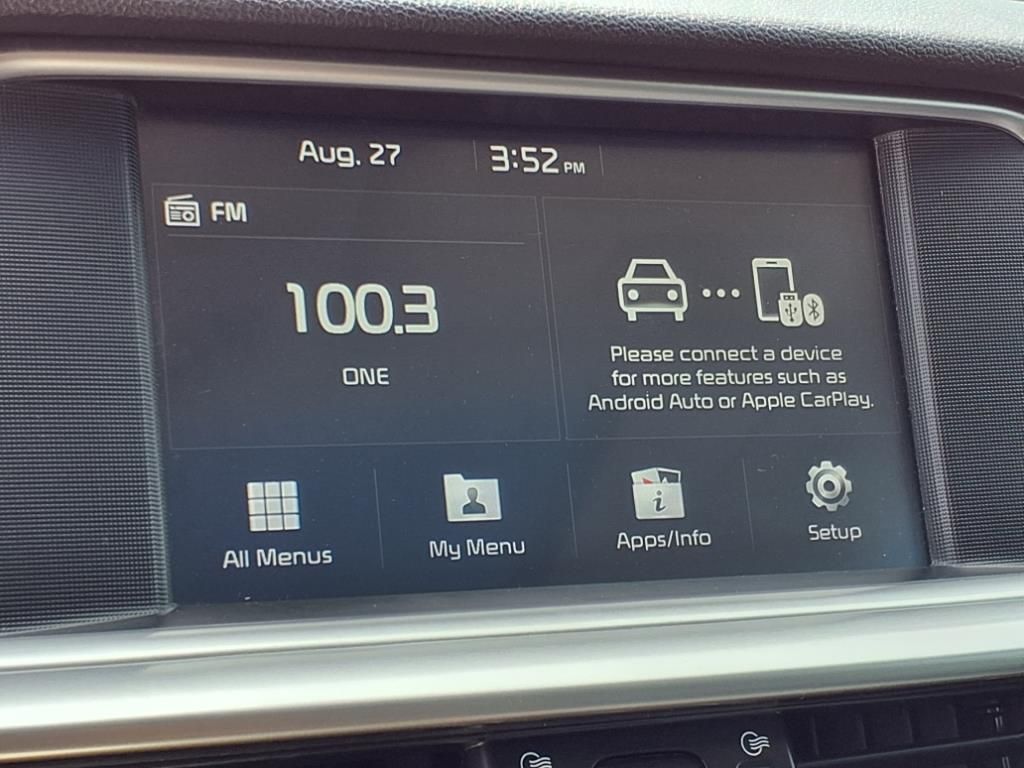 Used Car 2020 Kia Optima  Se For Sale Under $20,000 In Pleasanton, Texas