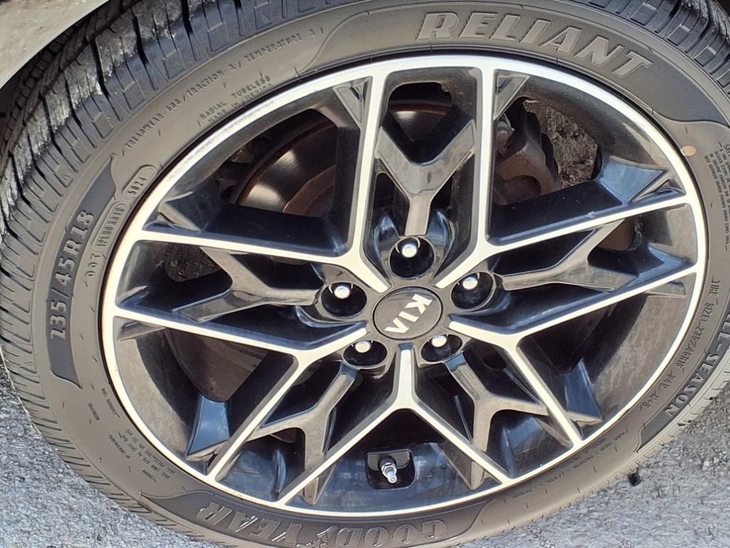 Used Car 2020 Kia Optima  Se For Sale Under $20,000 In Pleasanton, Texas