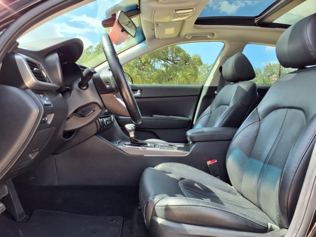 Used Car 2020 Kia Optima  Se For Sale Under $20,000 In Pleasanton, Texas