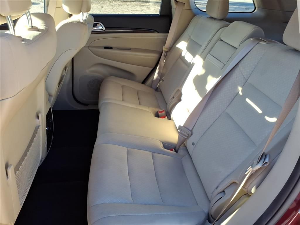 Used Car 2018 Jeep Grand Cherokee  Laredo E For Sale Under $20,000 In Pleasanton, Texas