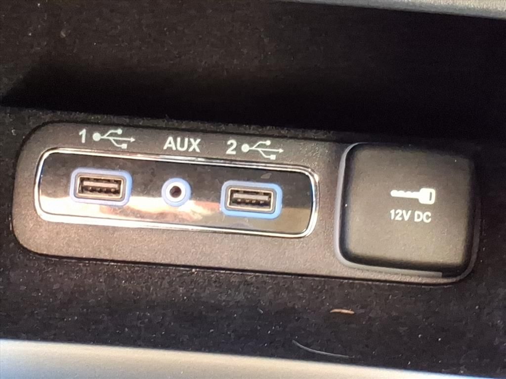 Used Car 2018 Jeep Grand Cherokee  Laredo E For Sale Under $20,000 In Pleasanton, Texas