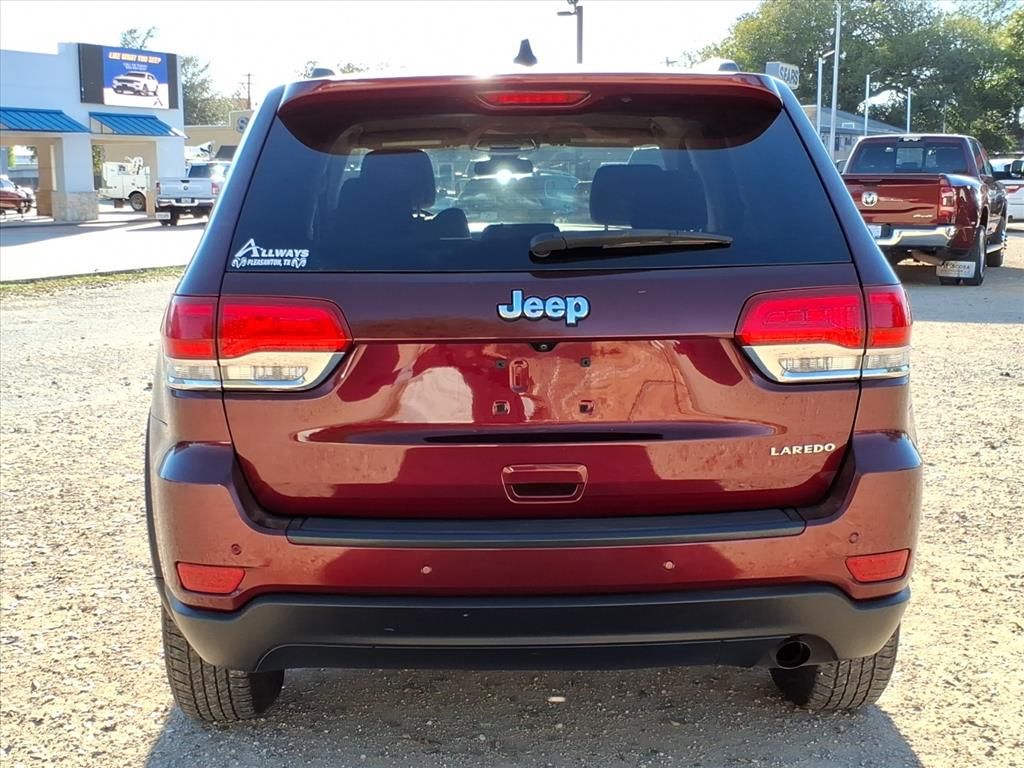 Used Car 2018 Jeep Grand Cherokee  Laredo E For Sale Under $20,000 In Pleasanton, Texas
