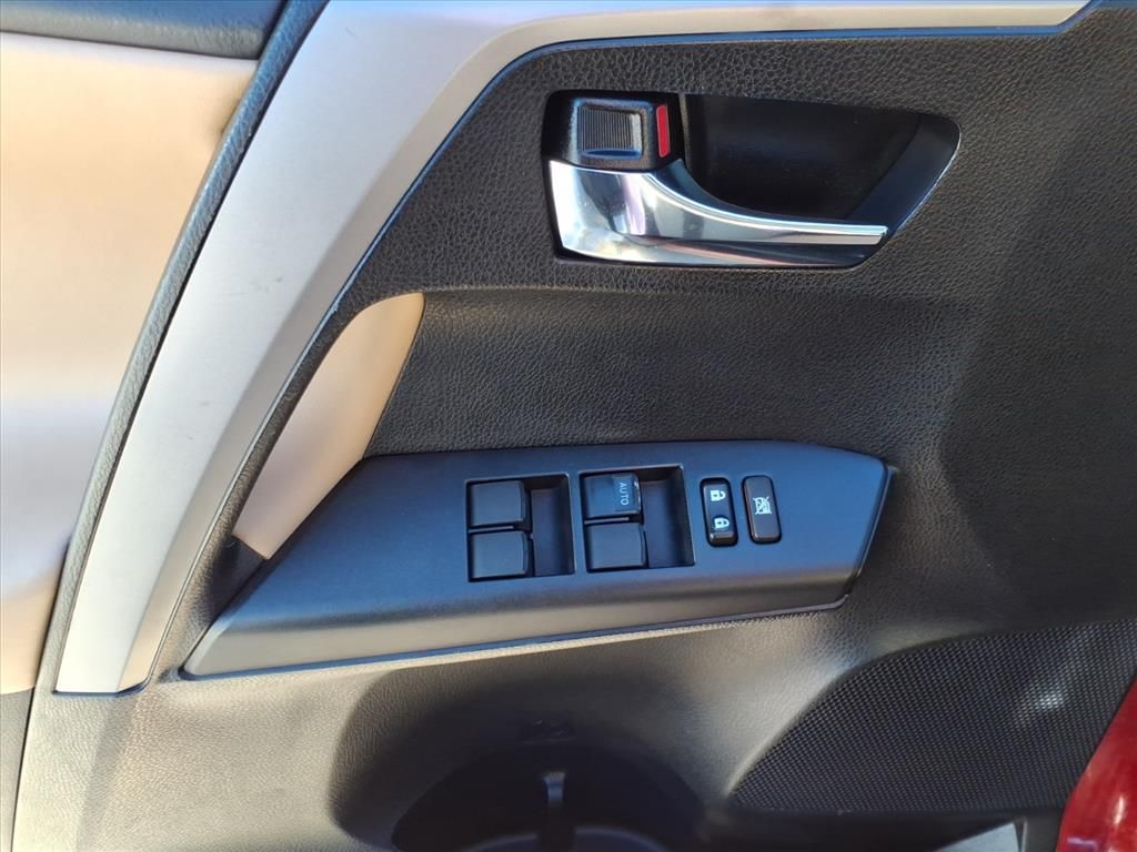 Used Car 2018 Toyota Rav4  Xle For Sale Under $20,000 In Pleasanton, Texas