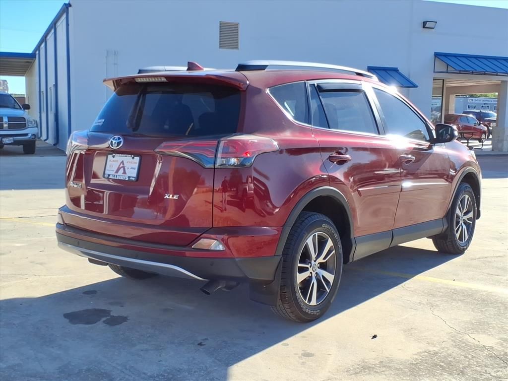 Used Car 2018 Toyota Rav4  Xle For Sale Under $20,000 In Pleasanton, Texas