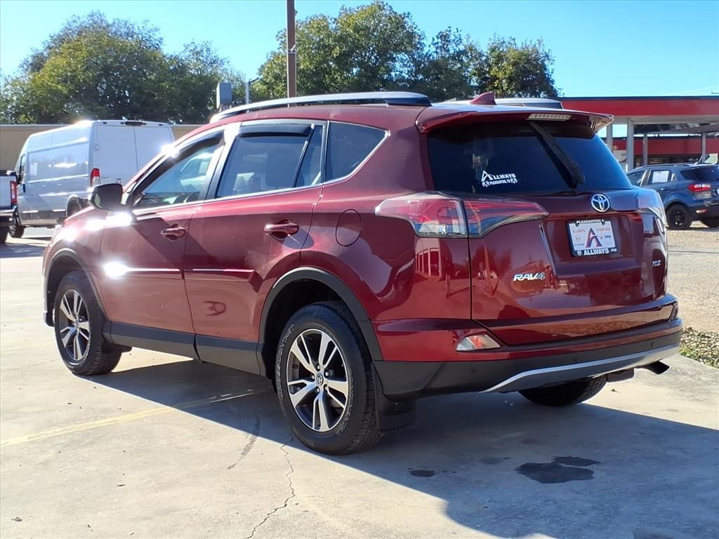 Used Car 2018 Toyota Rav4  Xle For Sale Under $20,000 In Pleasanton, Texas