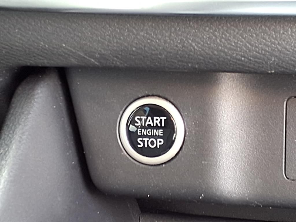 Used Car 2023 Nissan Rogue  Sv For Sale Under $25,000 In Pleasanton, Texas