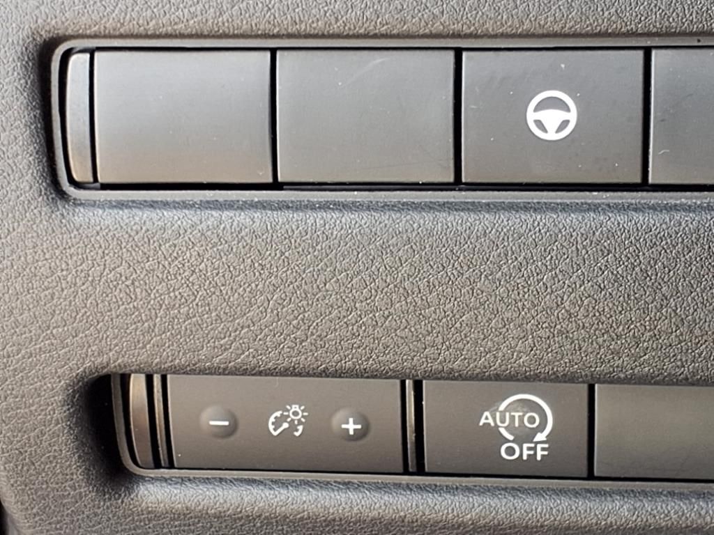 Used Car 2023 Nissan Rogue  Sv For Sale Under $20,000 In Pleasanton, Texas