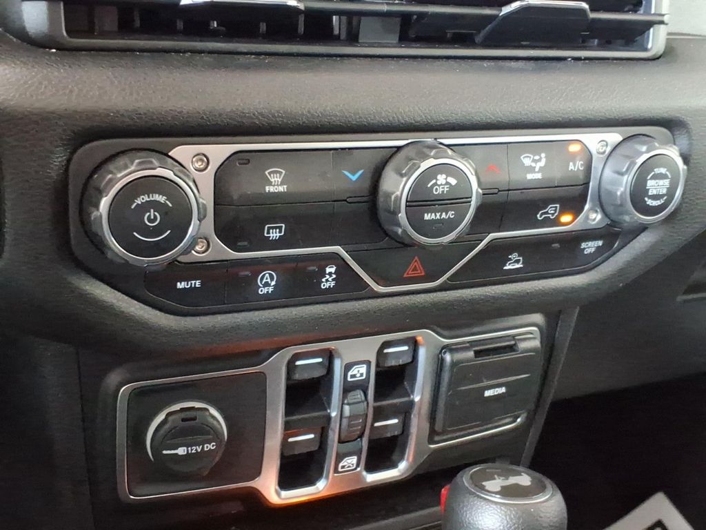 Used Car 2025 Jeep Wrangler  Sport S For Sale Under $40,000 In Pleasanton, Texas