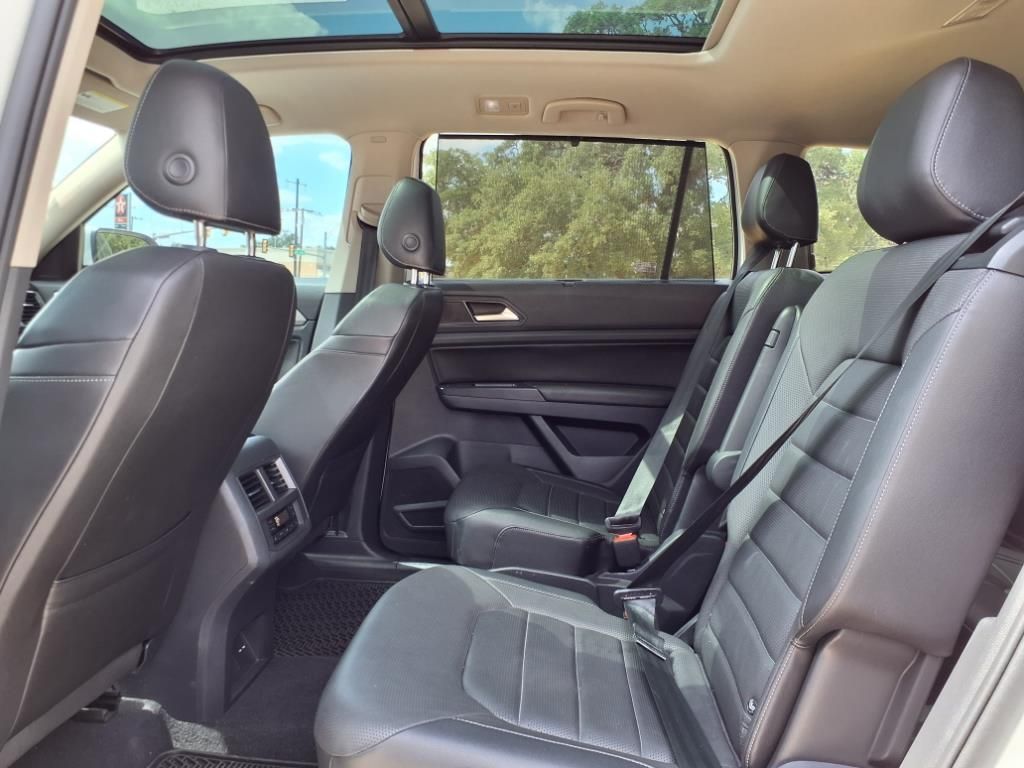 Used Car 2020 Volkswagen Atlas  3.6l V6 Sel Premium For Sale Under $25,000 In Pleasanton, Texas