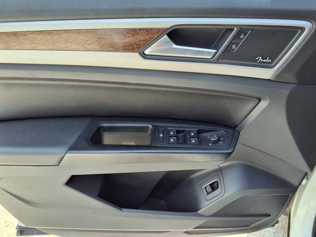 Used Car 2020 Volkswagen Atlas  3.6l V6 Sel Premium For Sale Under $25,000 In Pleasanton, Texas