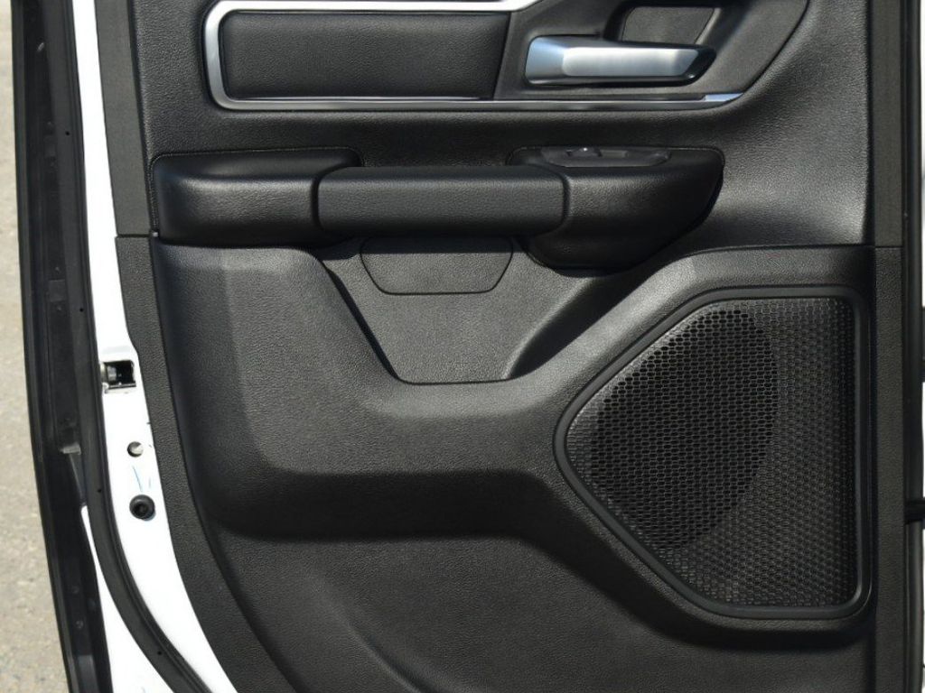 New Car 2025 Ram 1500  Lone Star For Sale Under $60,000 In Pleasanton, Texas