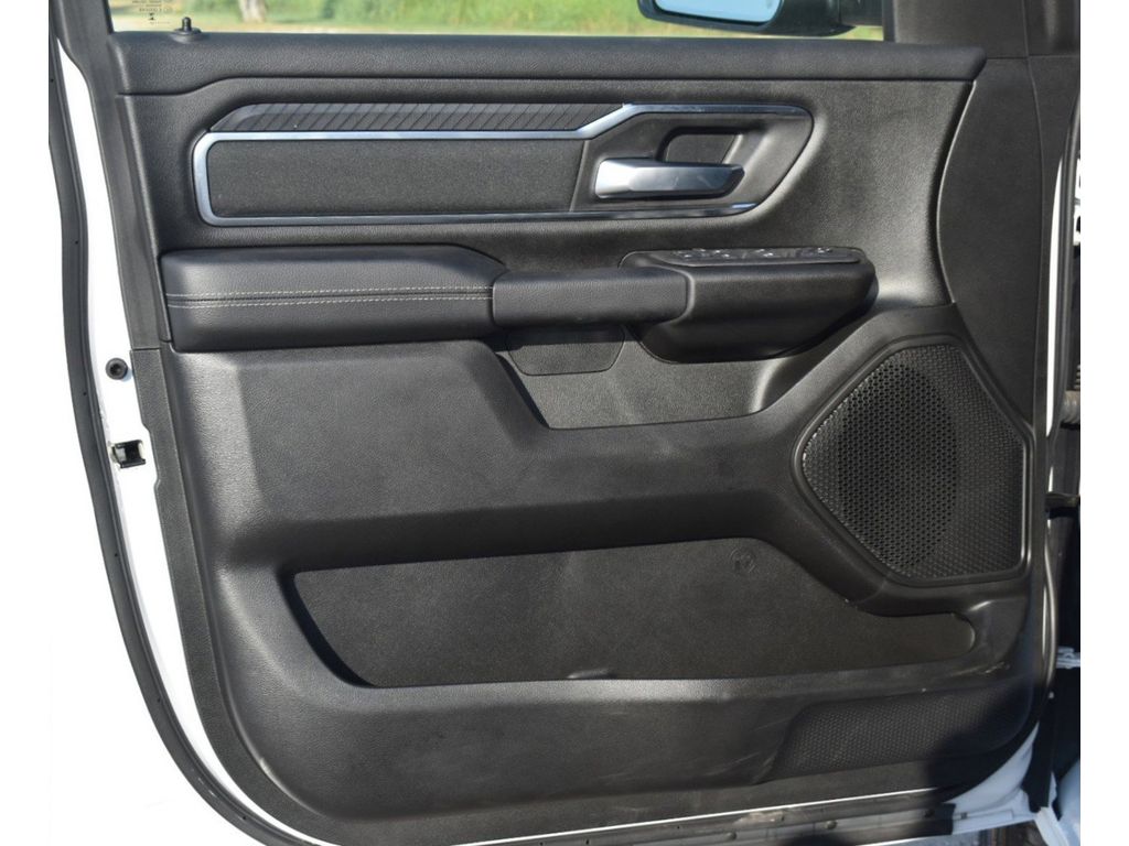 New Car 2025 Ram 1500  Lone Star For Sale Under $60,000 In Pleasanton, Texas