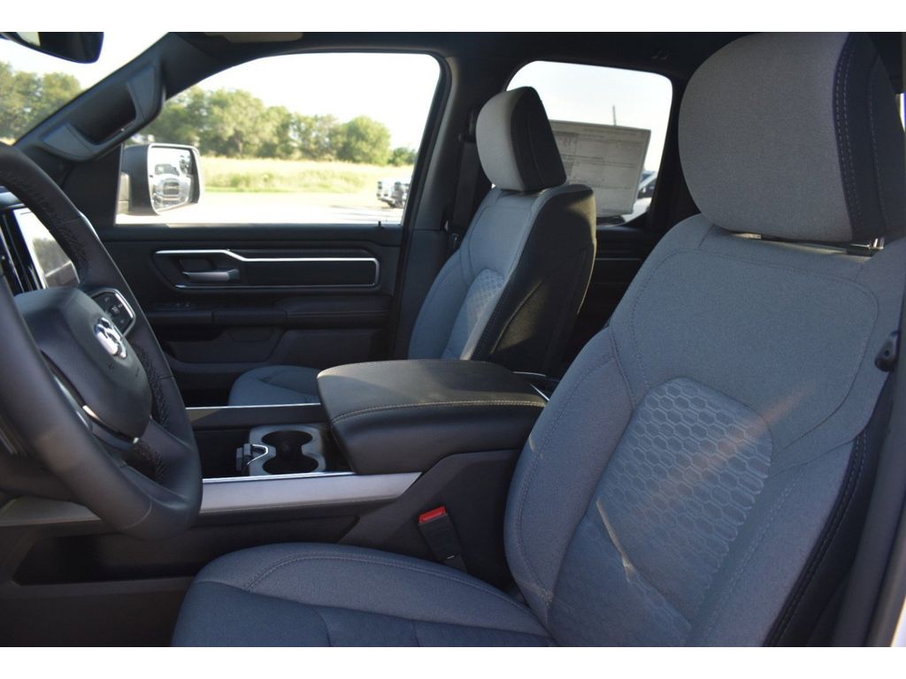 New Car 2025 Ram 1500  Lone Star For Sale Under $60,000 In Pleasanton, Texas