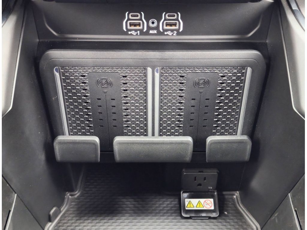 New Car 2025 Ram 2500  Laramie For Sale Under $90,000 In Pleasanton, Texas