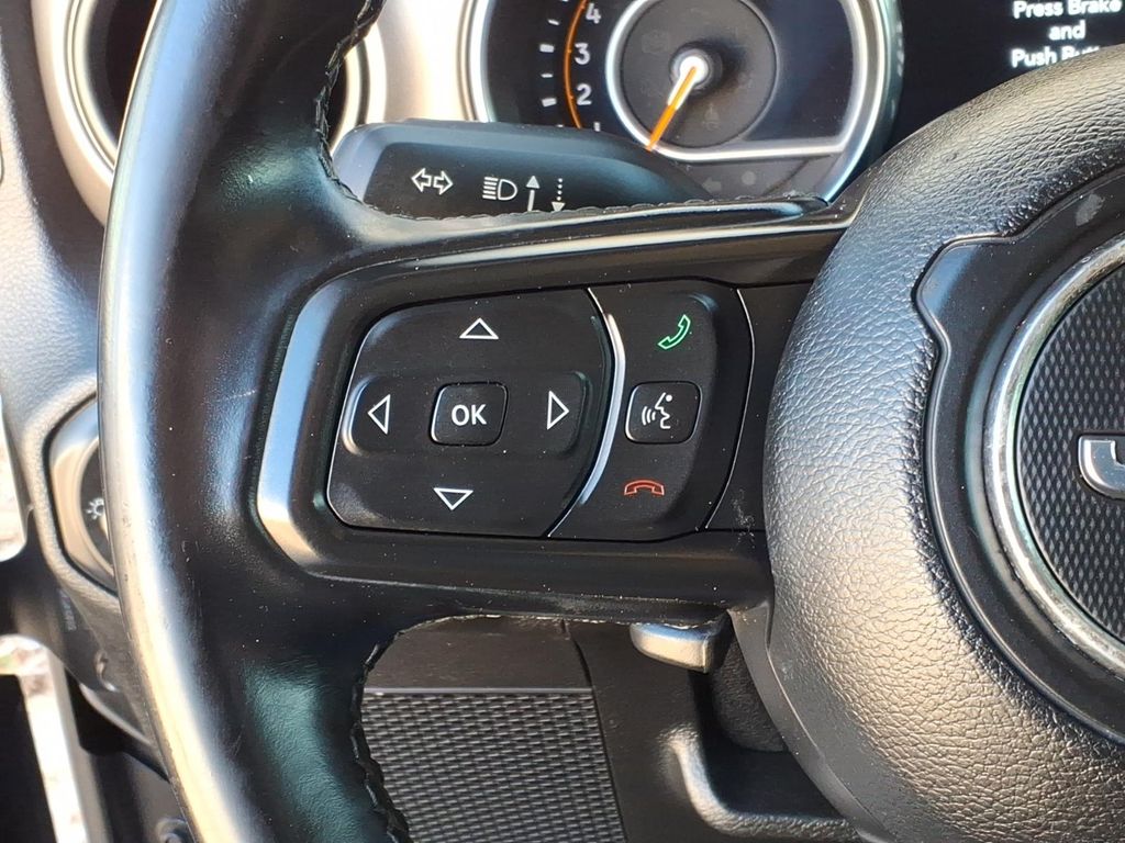 Used Car 2021 Jeep Gladiator  Sport S For Sale Under $30,000 In Pleasanton, Texas