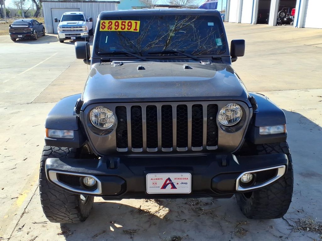 Used Car 2021 Jeep Gladiator  Sport S For Sale Under $30,000 In Pleasanton, Texas