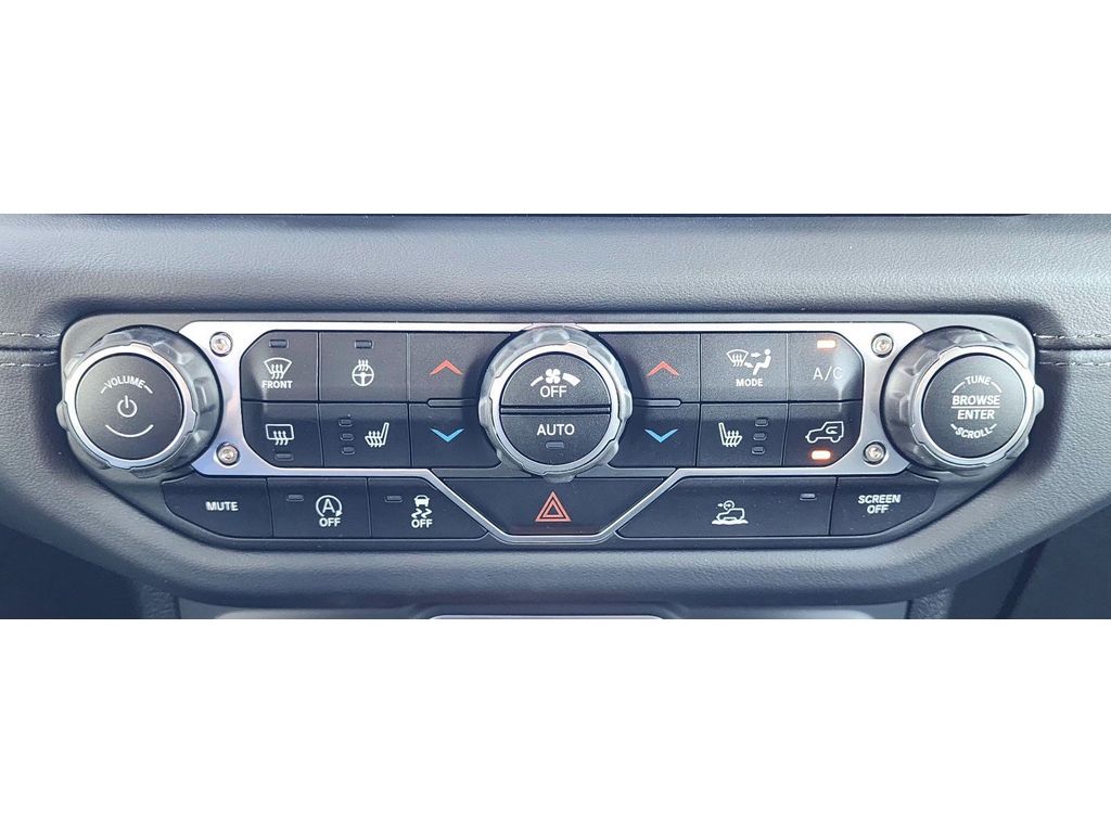 New Car 2025 Jeep Wrangler  Rubicon For Sale Under $60,000 In Pleasanton, Texas
