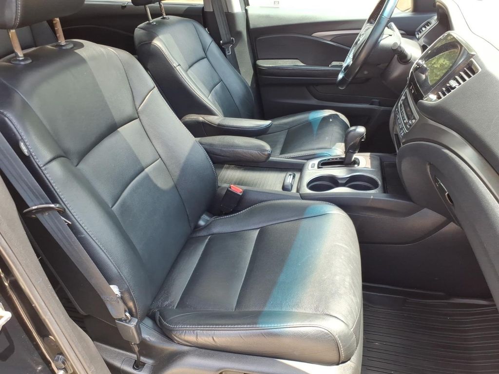 Used Car 2020 Honda Pilot  Ex-l For Sale Under $25,000 In Pleasanton, Texas