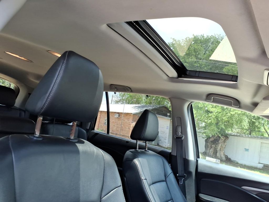 Used Car 2020 Honda Pilot  Ex-l For Sale Under $25,000 In Pleasanton, Texas