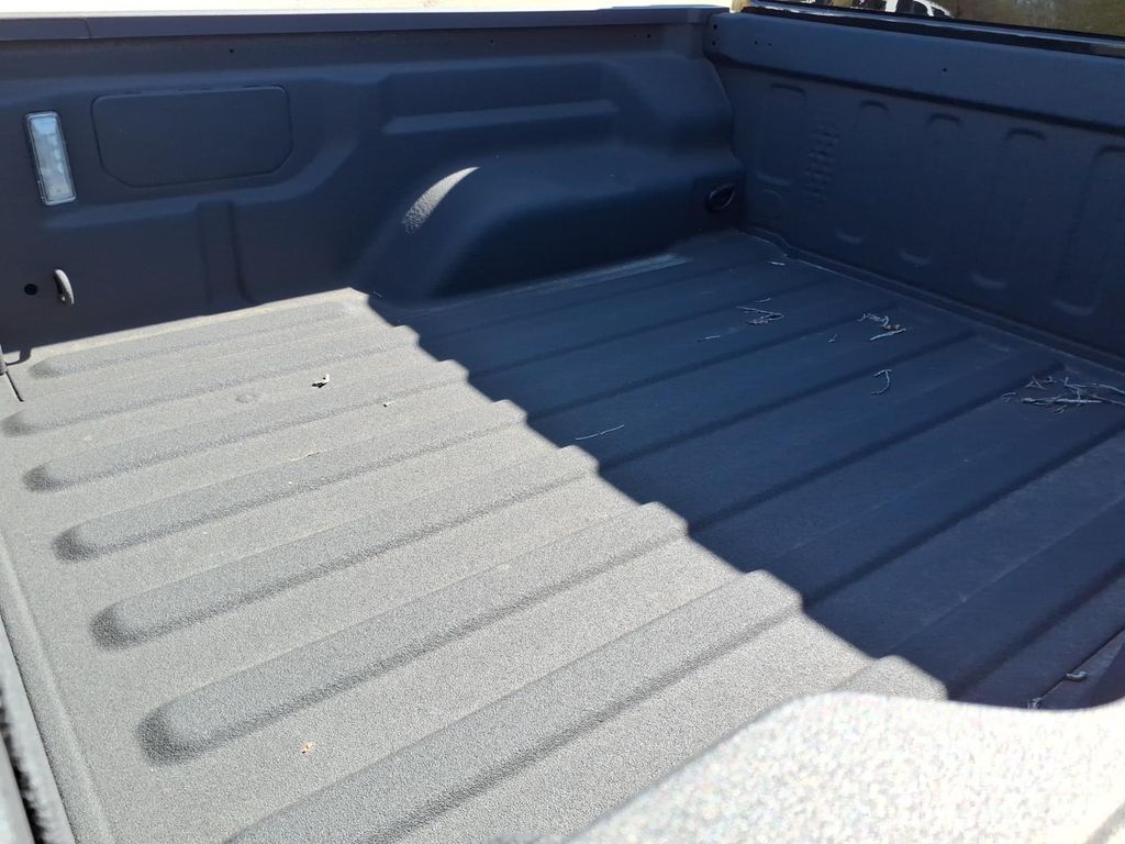 New Car 2025 Jeep Gladiator  Texas Trail For Sale Under $50,000 In Pleasanton, Texas