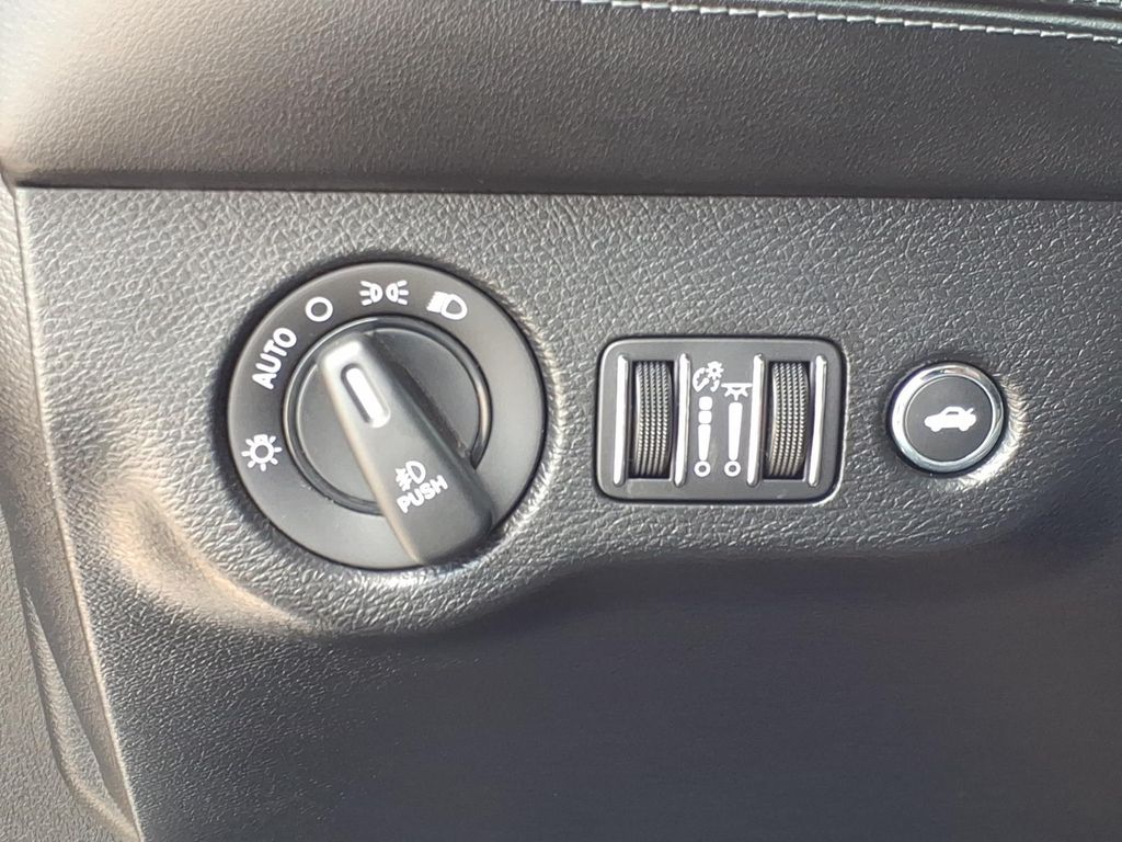 Used Car 2021 Dodge Challenger  R/t Scat Pack For Sale Under $50,000 In Pleasanton, Texas