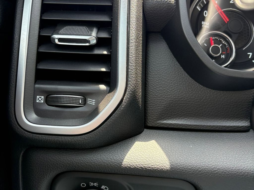 New Car 2025 Ram 1500  Lone Star For Sale Under $60,000 In Pleasanton, Texas