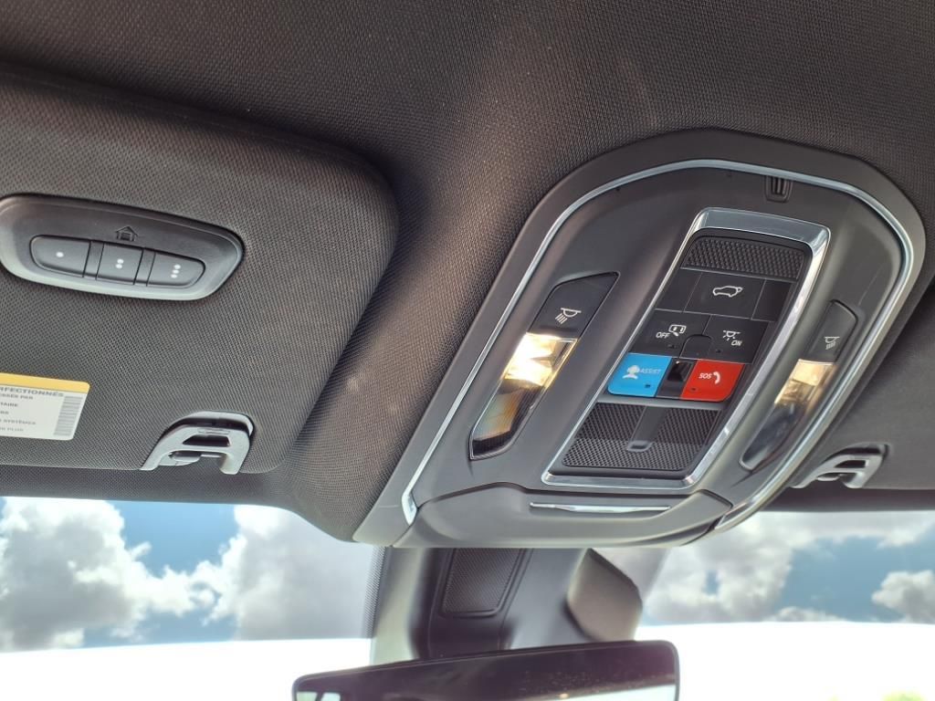 Used Car 2023 Jeep Wagoneer  Series Iii For Sale Under $60,000 In Pleasanton, Texas