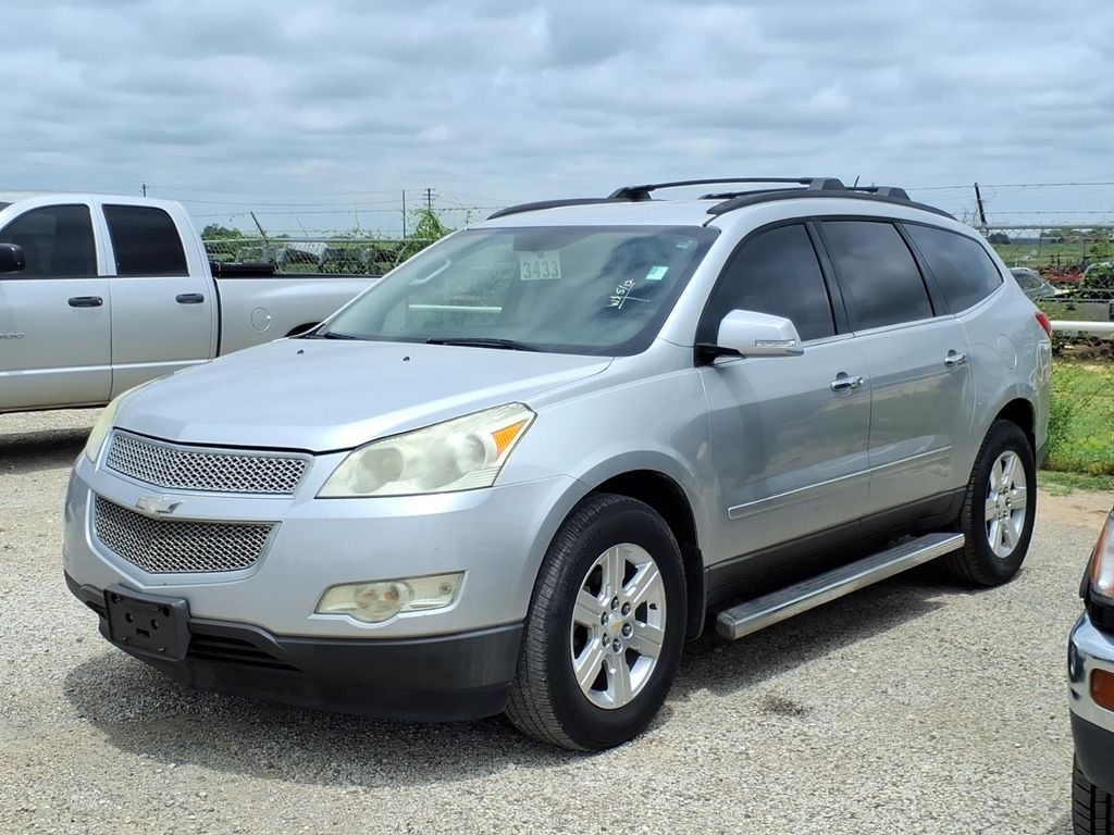 Used Car 2012 Chevrolet Traverse  Lt W/1lt For Sale Under $10,000 In Pleasanton, Texas