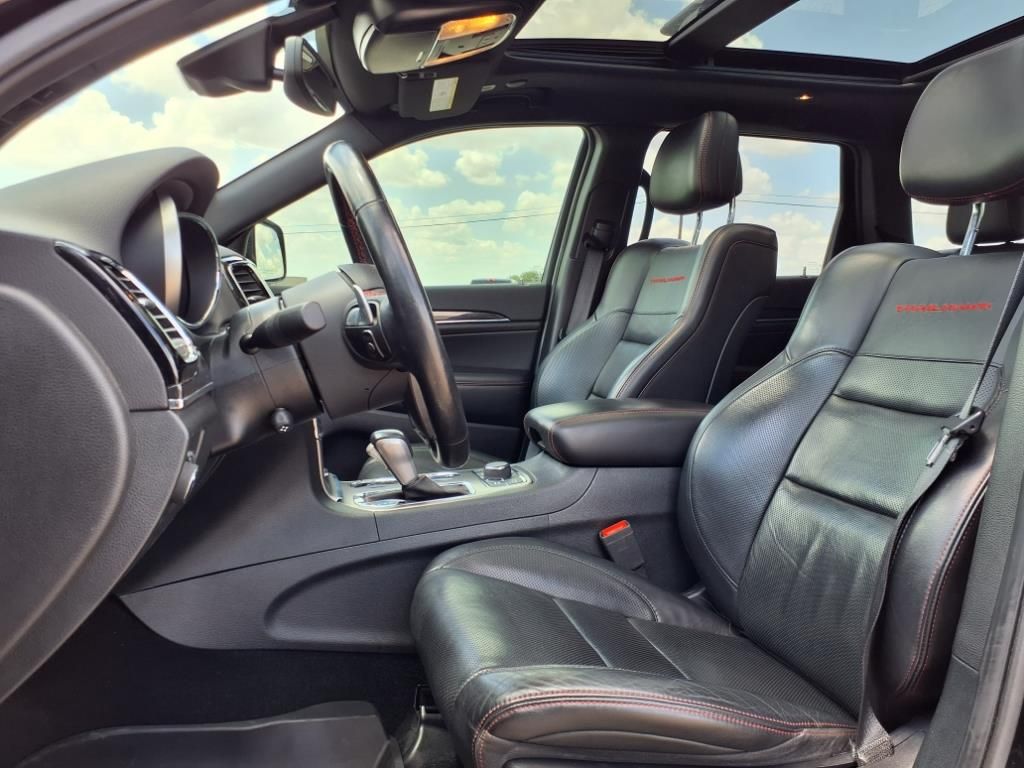 Used Car 2020 Jeep Grand Cherokee  Trailhawk For Sale Under $30,000 In Pleasanton, Texas