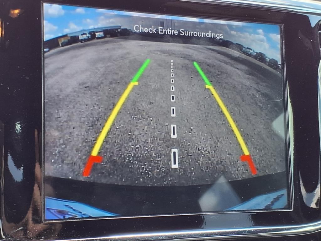 Used Car 2020 Jeep Grand Cherokee  Trailhawk For Sale Under $30,000 In Pleasanton, Texas