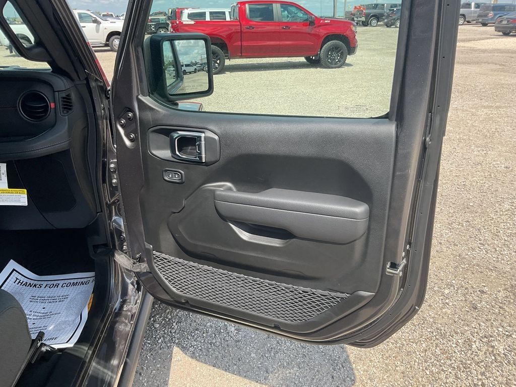 New Car 2025 Jeep Gladiator  Rubicon For Sale Under $60,000 In Pleasanton, Texas